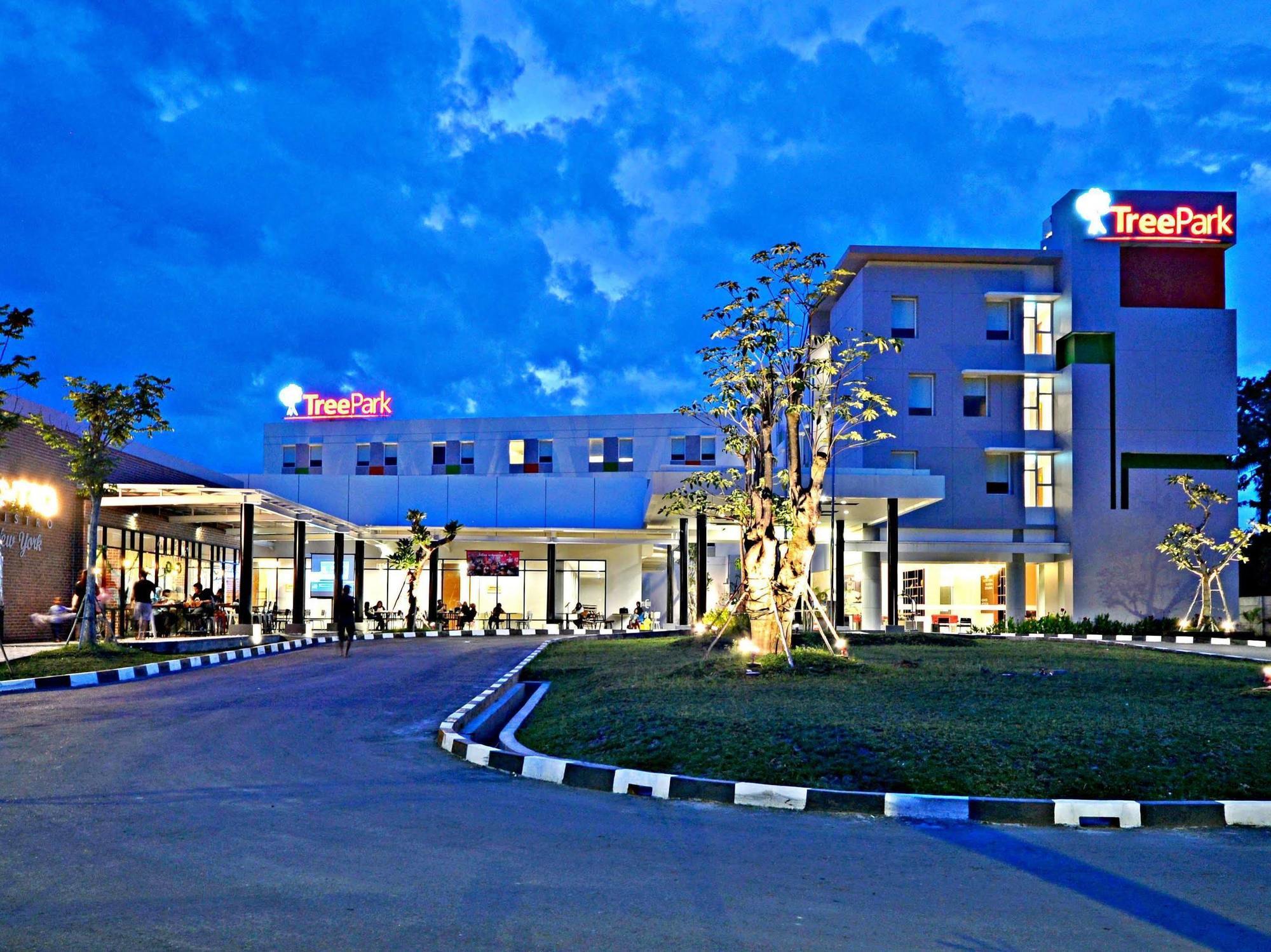 Treepark Banjarmasin Hotel Екстериор снимка